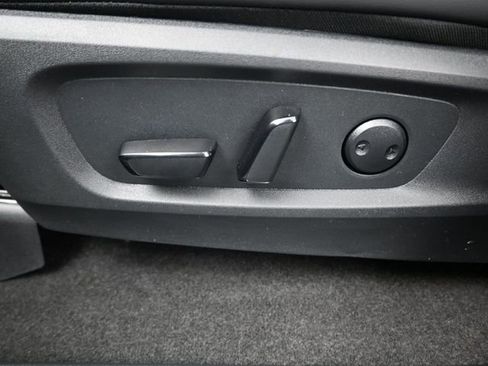 New 2026 Nissan Pathfinder SL w/ SL Premium Package image 33