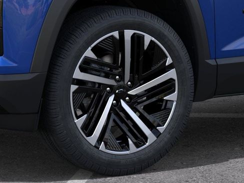 New 2026 Chevrolet Equinox RS w/ Convenience Package III FWD image 9