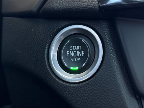 Used 2021 Cadillac CT4 V w/ Technology Package image 28