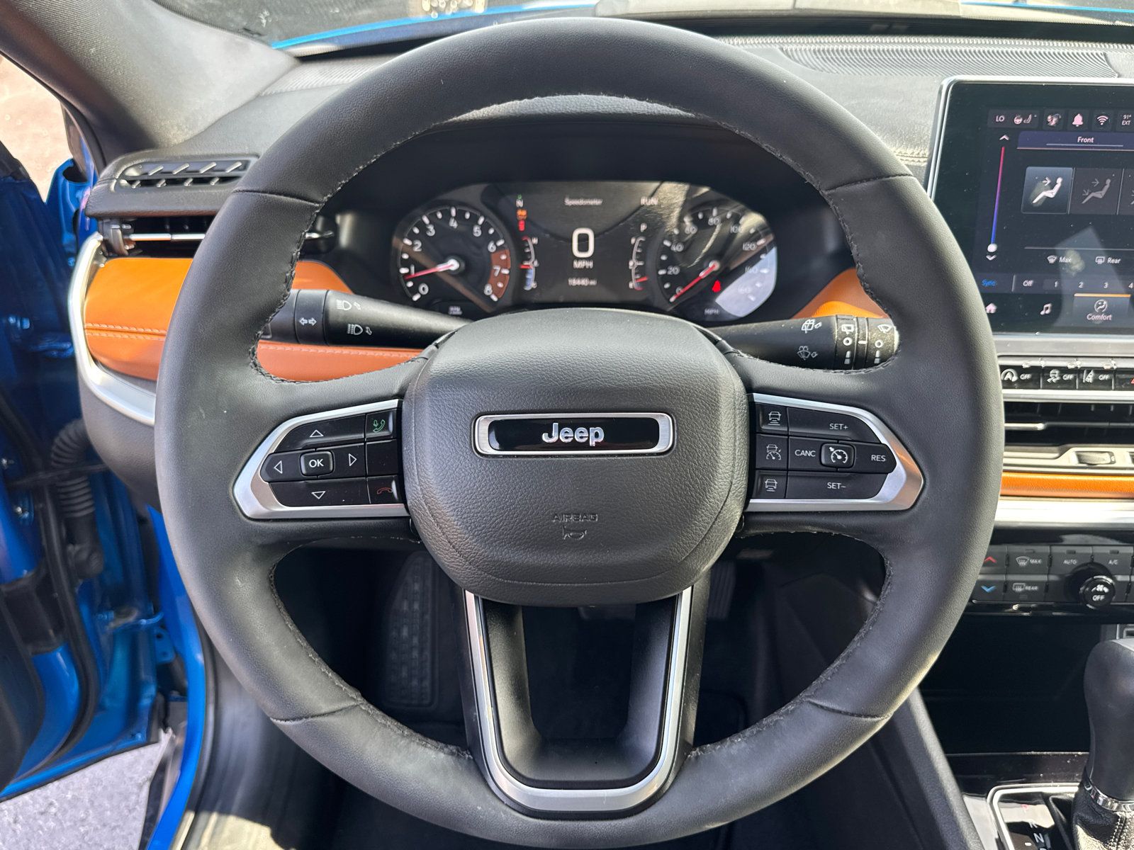 Used 2025 Jeep Compass Limited AWD/4WD image 14