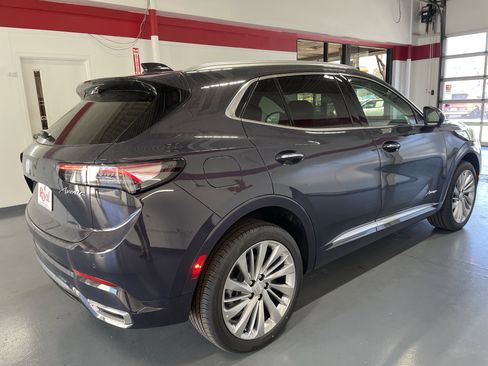 New 2026 Buick Envision Avenir image 4