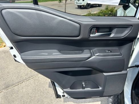 Used 2027 Toyota Land Cruiser AWD/4WD image 20
