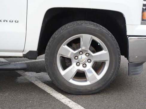 Used 2014 Chevrolet Silverado 1500 LT w/ LT Convenience Package image 42