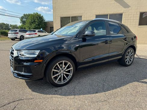Used 2018 Audi Q3 2.0T Premium AWD/4WD image 4