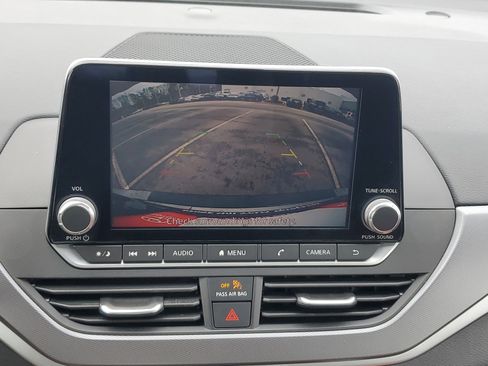 Used 2023 Nissan Altima 2.5 SR image 25