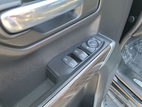 Used 2019 Chevrolet Silverado 1500 LT w/ All-Star Edition image 22