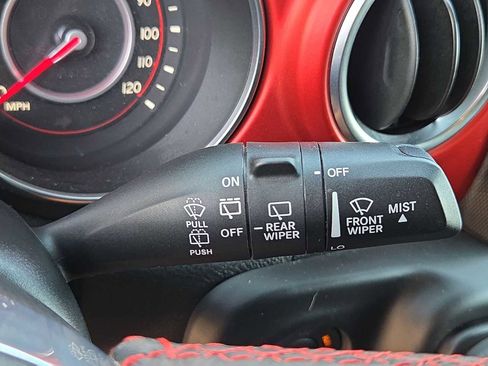 Used 2020 Jeep Wrangler Unlimited Rubicon image 43