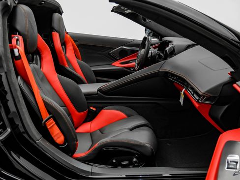 Used 2024 Chevrolet Corvette Z06 w/ Stealth Interior Trim Package RWD image 62