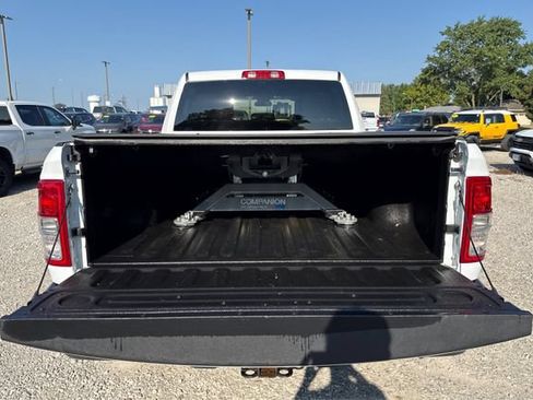 Used 2022 RAM 2500 Big Horn w/ Snow Chief Group AWD/4WD image 12