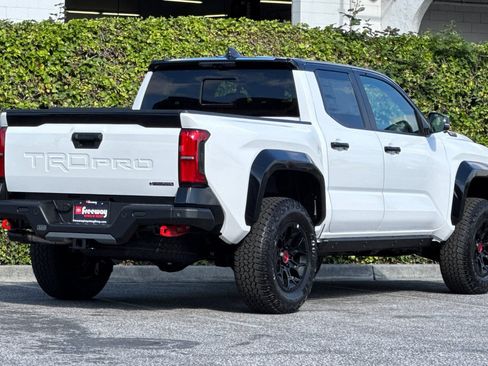 New 2026 Toyota Tacoma TRD Pro AWD/4WD image 4