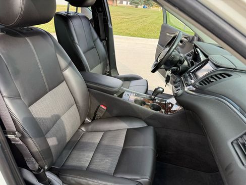 Used 2014 Chevrolet Impala LT w/ Convenience Package image 24