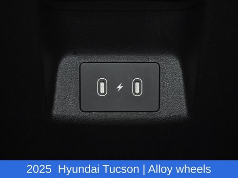 Used 2025 Hyundai Tucson SEL AWD/4WD image 32