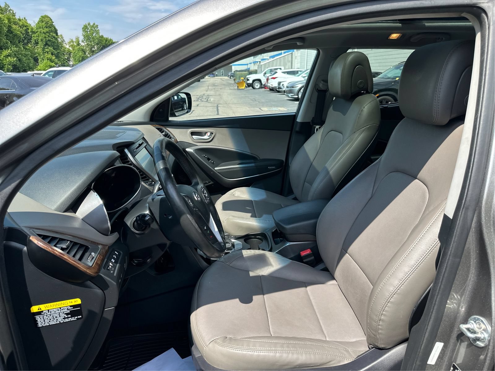 Used 2018 Hyundai Santa Fe Sport w/ 2.0T Ultimate Tech Package 05 AWD/4WD image 9