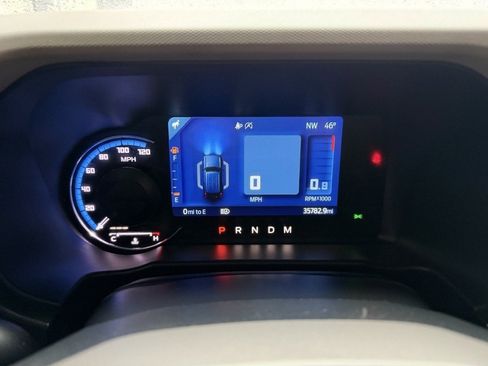 Used 2022 Ford Bronco Wildtrak image 19