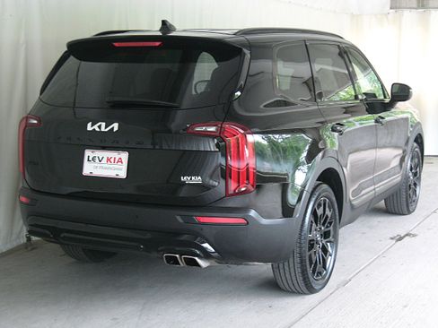 Certified 2022 Kia Telluride EX w/ EX Premium Package image 7