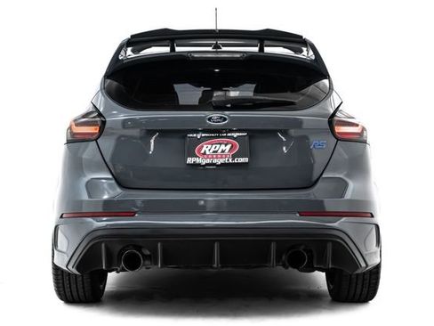 Used 2016 Ford Focus RS image 3