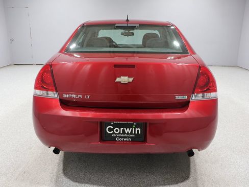 Used 2013 Chevrolet Impala LT w/ LT Sunroof Package FWD image 3