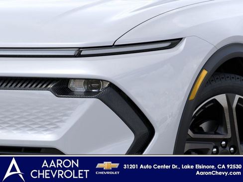 New 2026 Chevrolet Equinox EV LT image 10