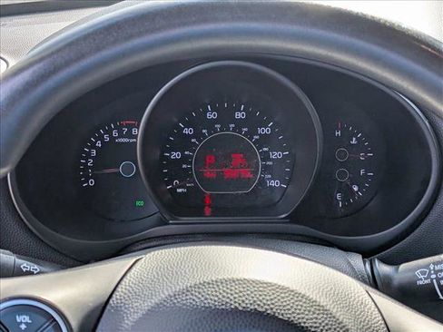 Used 2018 Kia Soul image 13