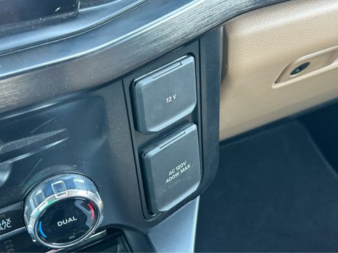 Used 2024 Ford F250 Lariat w/ Chrome Package AWD/4WD image 66