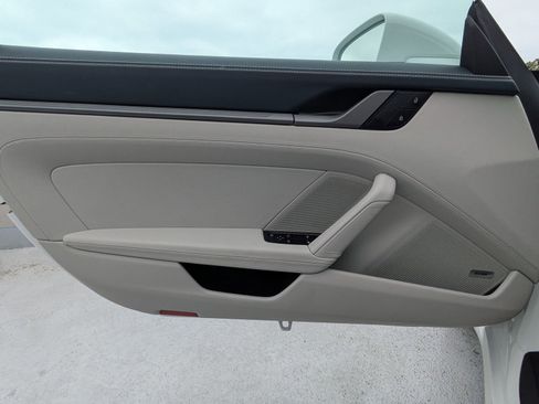 Certified 2025 Porsche 911 Carrera image 13