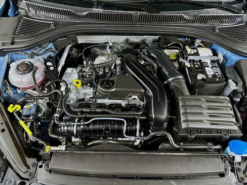 Used 2025 Volkswagen Jetta Sport FWD image 31