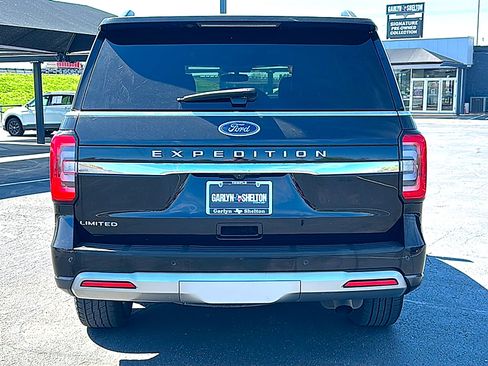 Used 2023 Ford Expedition Limited image 7