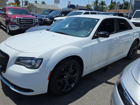 Used 2021 Chrysler 300 Touring w/ Sport Appearance Package RWD image 2
