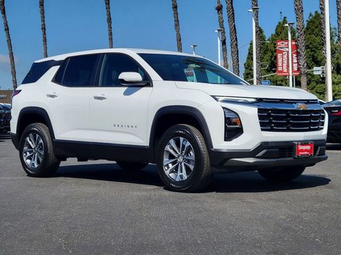New 2026 Chevrolet Equinox LT FWD image 26