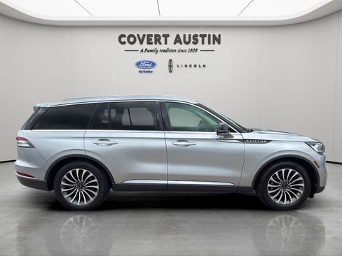 Used 2020 Lincoln Aviator Reserve w/ Equipment Group 201A RWD image 6