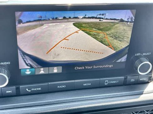 Used 2023 Honda Accord EX image 26
