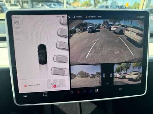 Used 2022 Tesla Model Y Long Range AWD/4WD image 19