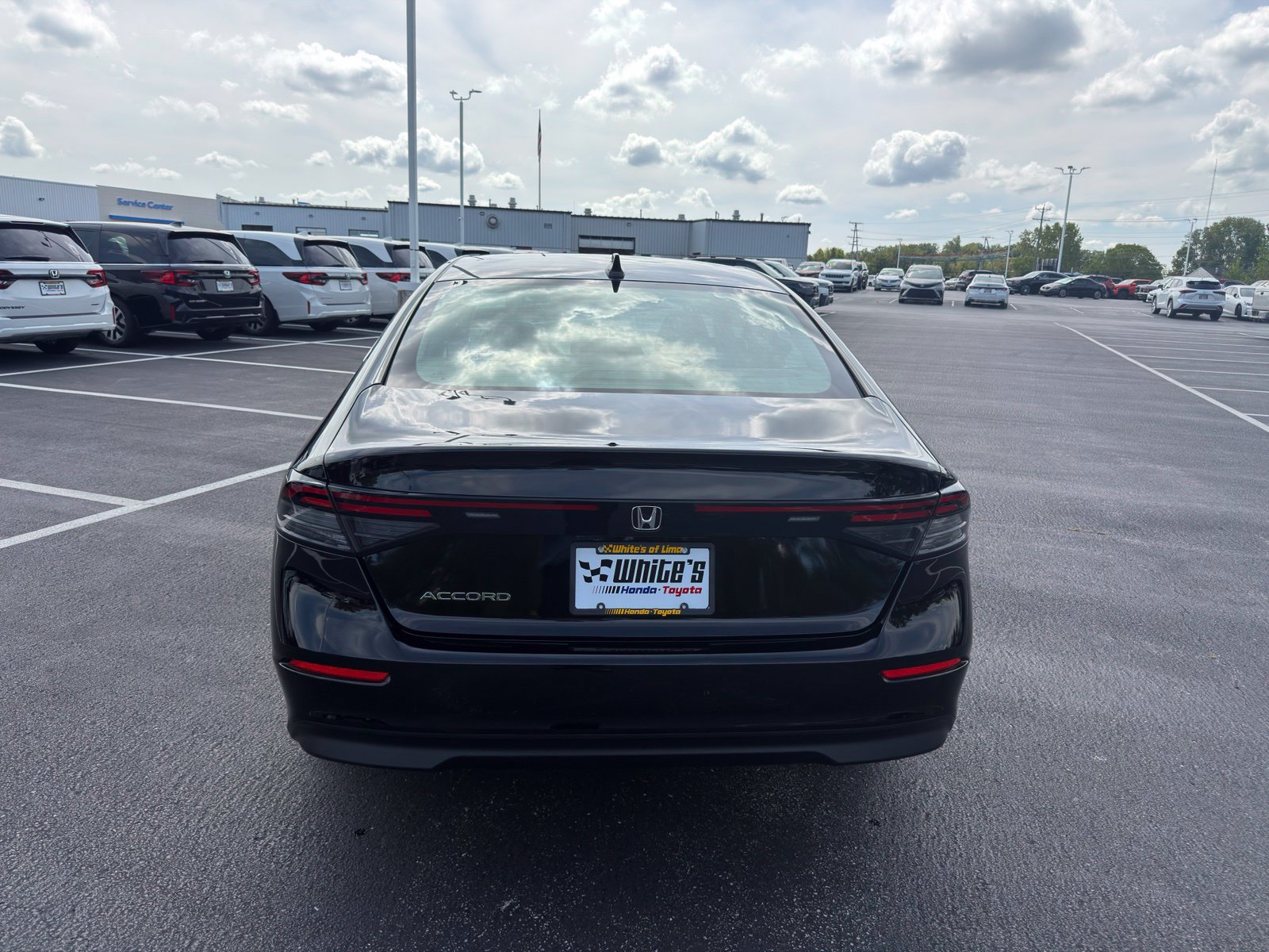Used 2024 Honda Accord EX image 7