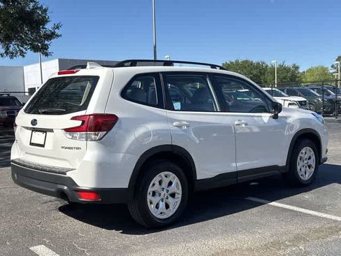 Used 2023 Subaru Forester AWD/4WD image 6