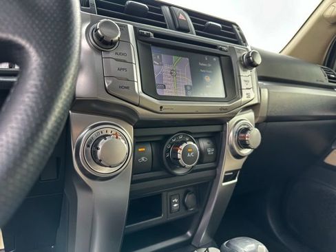 Used 2014 Toyota 4Runner SR5 Premium AWD/4WD image 18