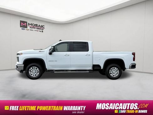 Used 2026 Chevrolet Silverado 2500 LT AWD/4WD image 4