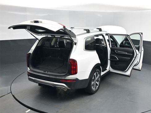 Used 2020 Kia Telluride S image 29