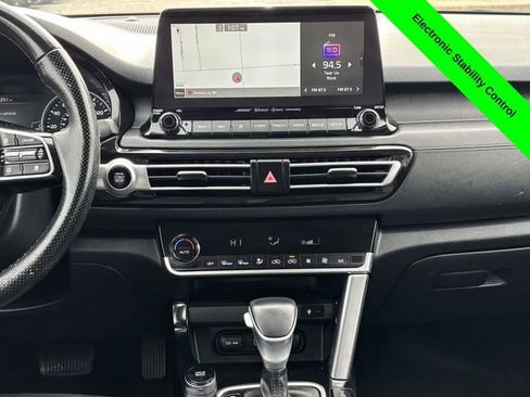 Used 2022 Kia Seltos SX image 30