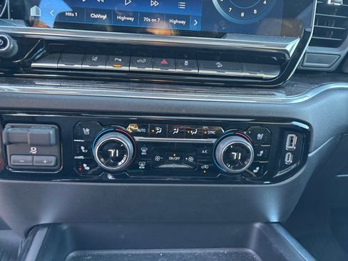 Certified 2024 Chevrolet Silverado 2500 LTZ w/ LTZ Plus Package image 11