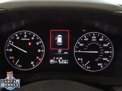 Used 2024 Subaru Crosstrek 2.0i Premium image 14