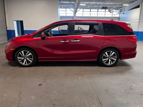 Used 2022 Honda Odyssey Touring image 6