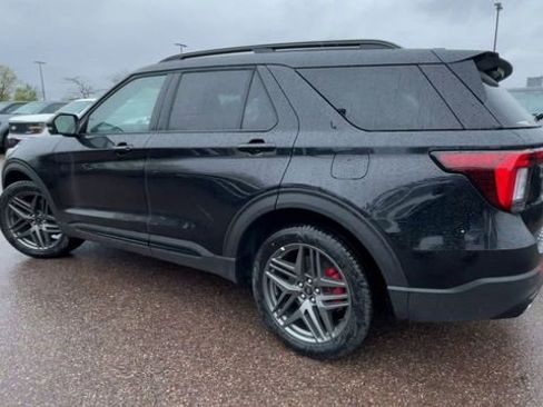 New 2026 Ford Explorer ST w/ Sun And Sound Package AWD/4WD image 4