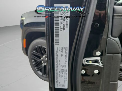 New 2026 Jeep Grand Wagoneer Limited image 33