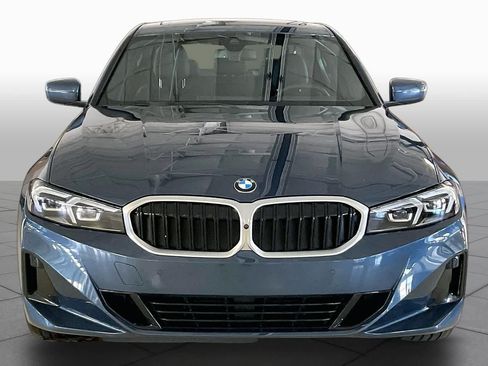 Used 2025 BMW 330i Sedan RWD image 3