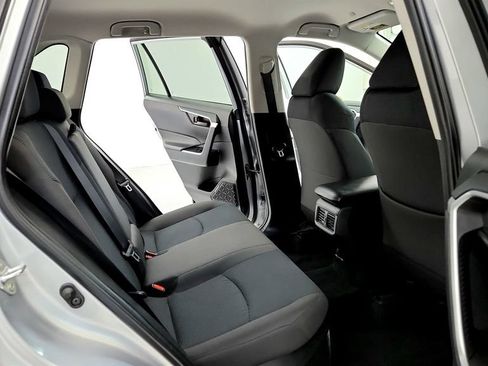 Used 2025 Toyota RAV4 LE AWD/4WD image 18