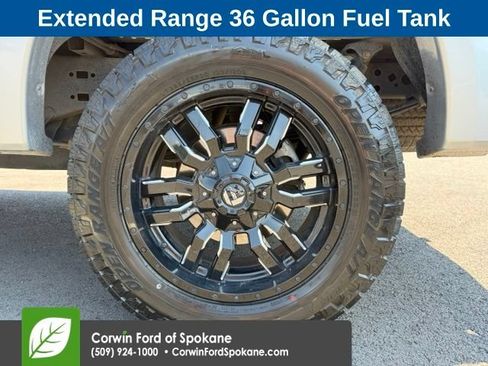 Used 2019 Ford F150 XLT w/ Equipment Group 302A Luxury AWD/4WD image 9