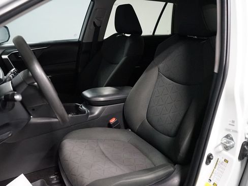 Used 2023 Toyota RAV4 XLE FWD image 27