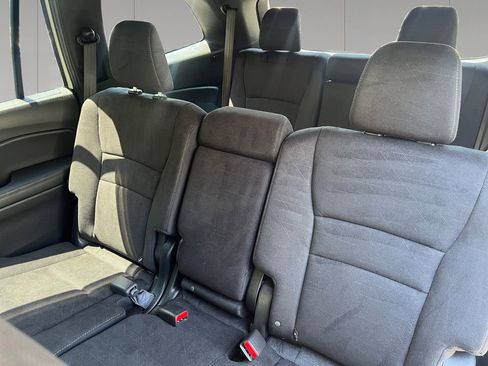 Used 2022 Honda Pilot Sport image 16
