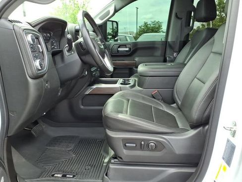 Used 2021 GMC Sierra 3500 SLT w/ SLT Premium Package AWD/4WD image 21