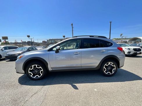 Used 2017 Subaru Crosstrek 2.0i Limited AWD/4WD image 5